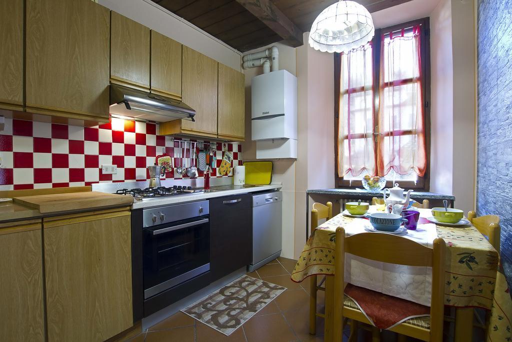 Appartamenti Orta Orta San Giulio Habitación foto